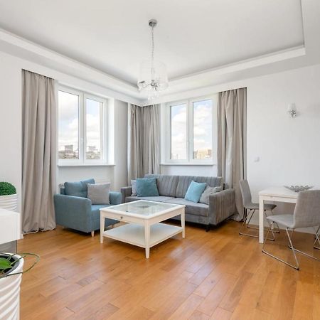 Przestronny Apartament Z Widokiem Na Miasto W Warszawie ワルシャワ エクステリア 写真